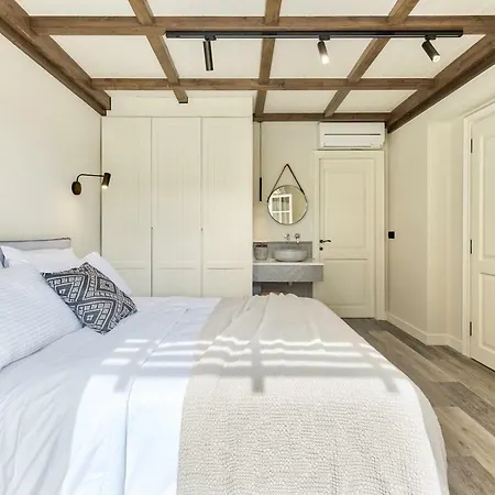 Leeda's Λιθακιά