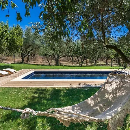 Leeda's Holiday home *